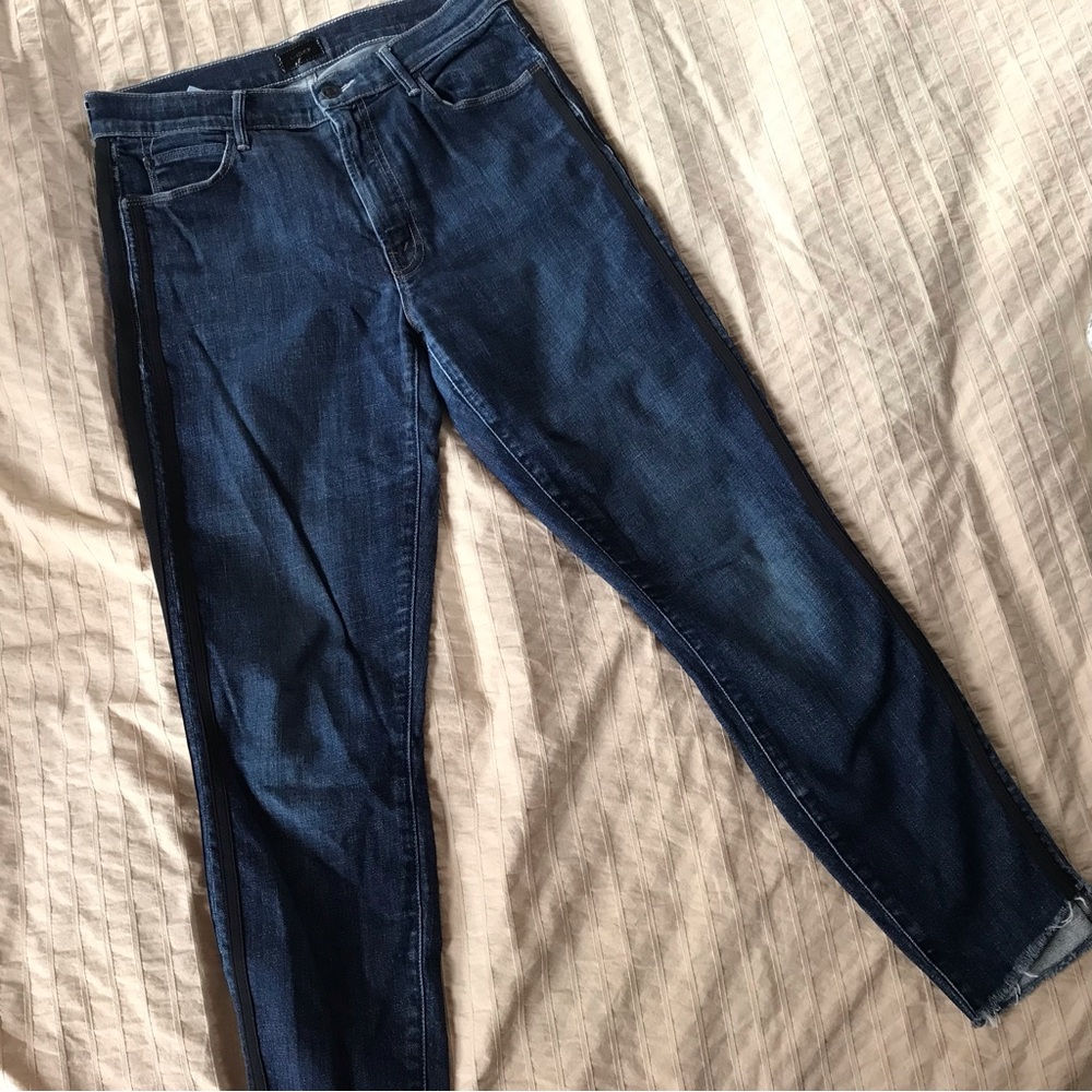 MOTHER Women's Deep Blue Cropped Jeans